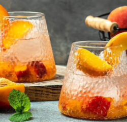 5 najlepších letných koktailov s ginom: Osviežujúce recepty na horúce dni