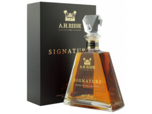A.H. Riise Signature 43,9% 0,7 l (kazeta)