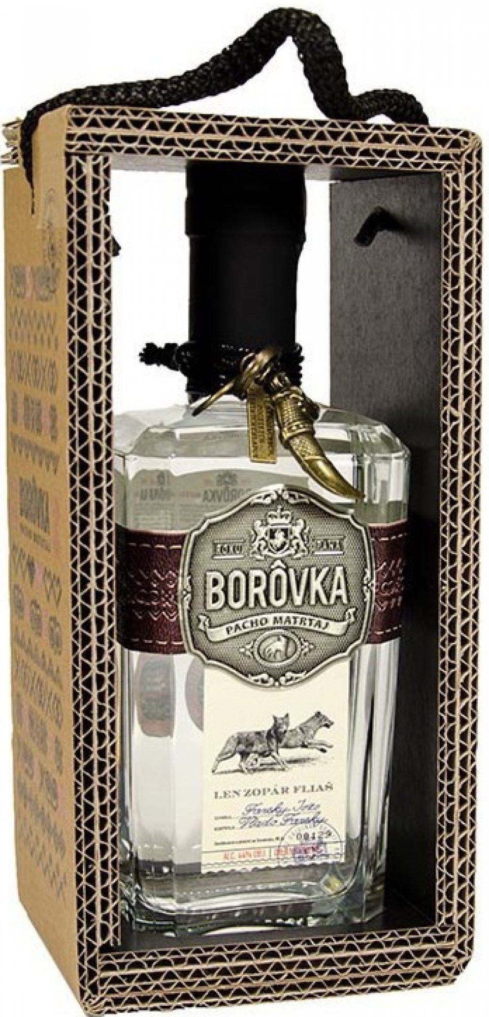 Pacho Matrtaj Borôvka 44% 0,7 l (kartón)